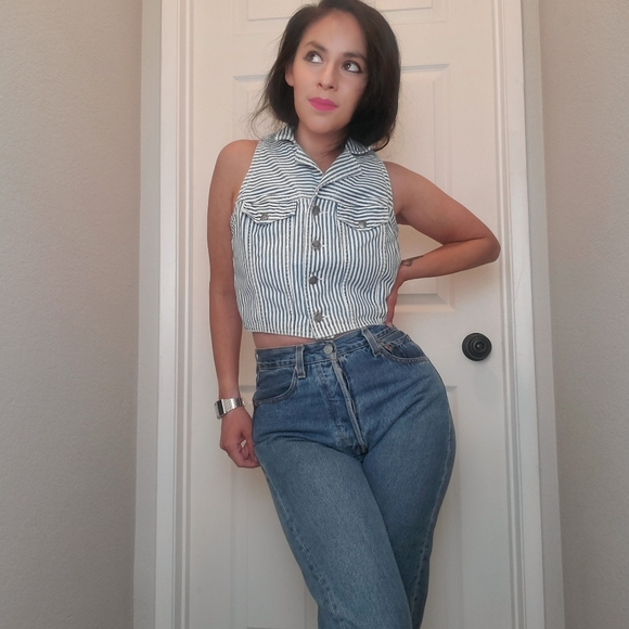 Vest - Picture 8 of 14